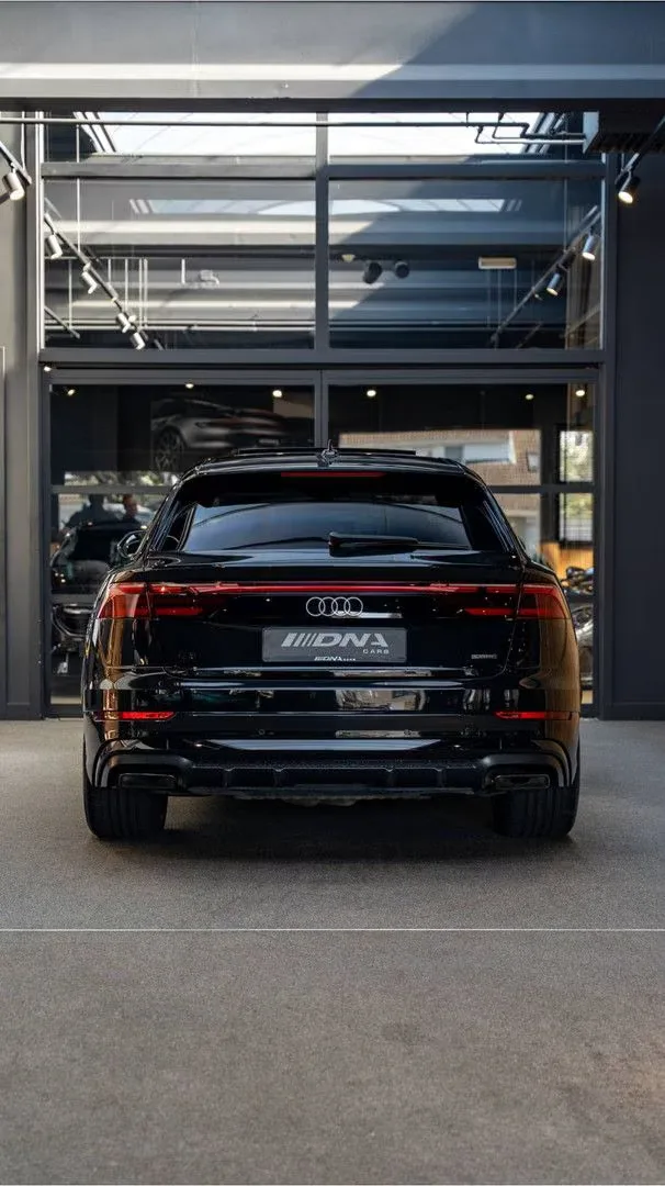 2026 Audi Q8 60 TFSI e quattro Competition, 26/30
