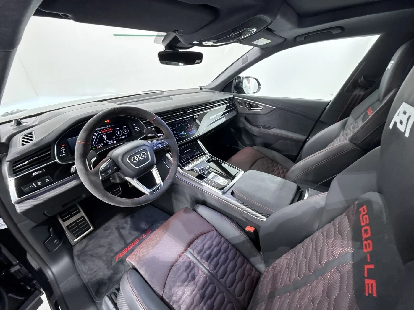 2026 Audi RS Q8 offered by a supercar dealer in Zibido San Giacomo, Italy, photo 11 of 25