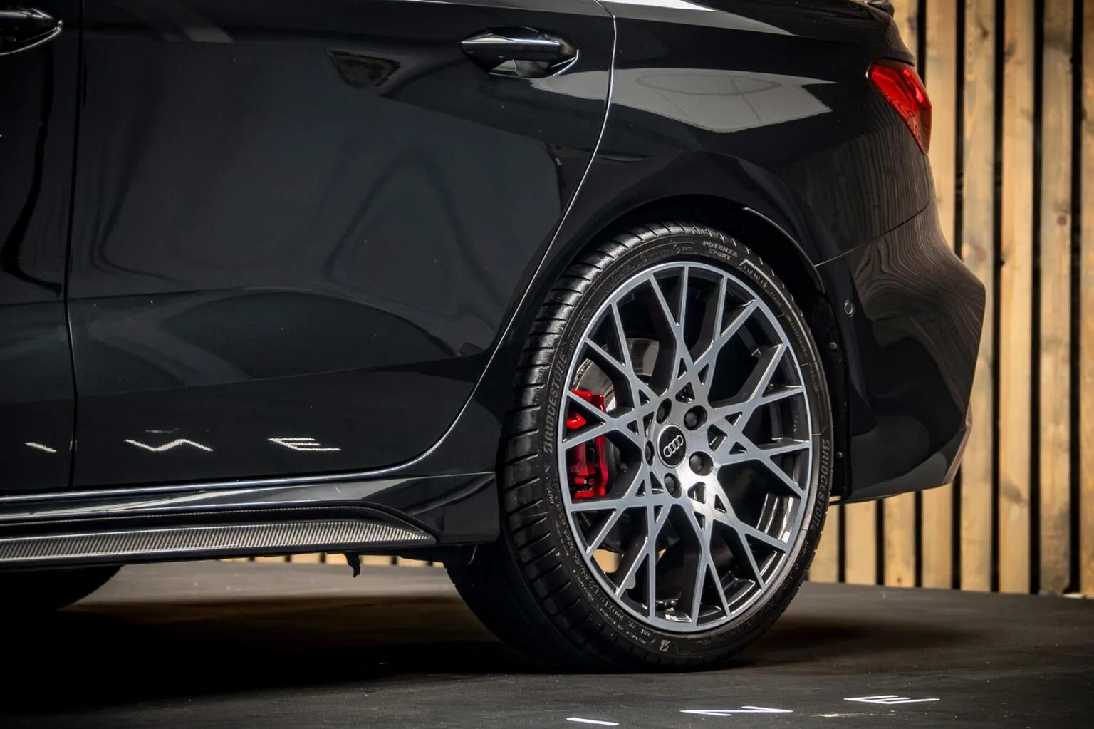 2026 Audi RS3 Sedan Carbon Vorsprung, 15/30