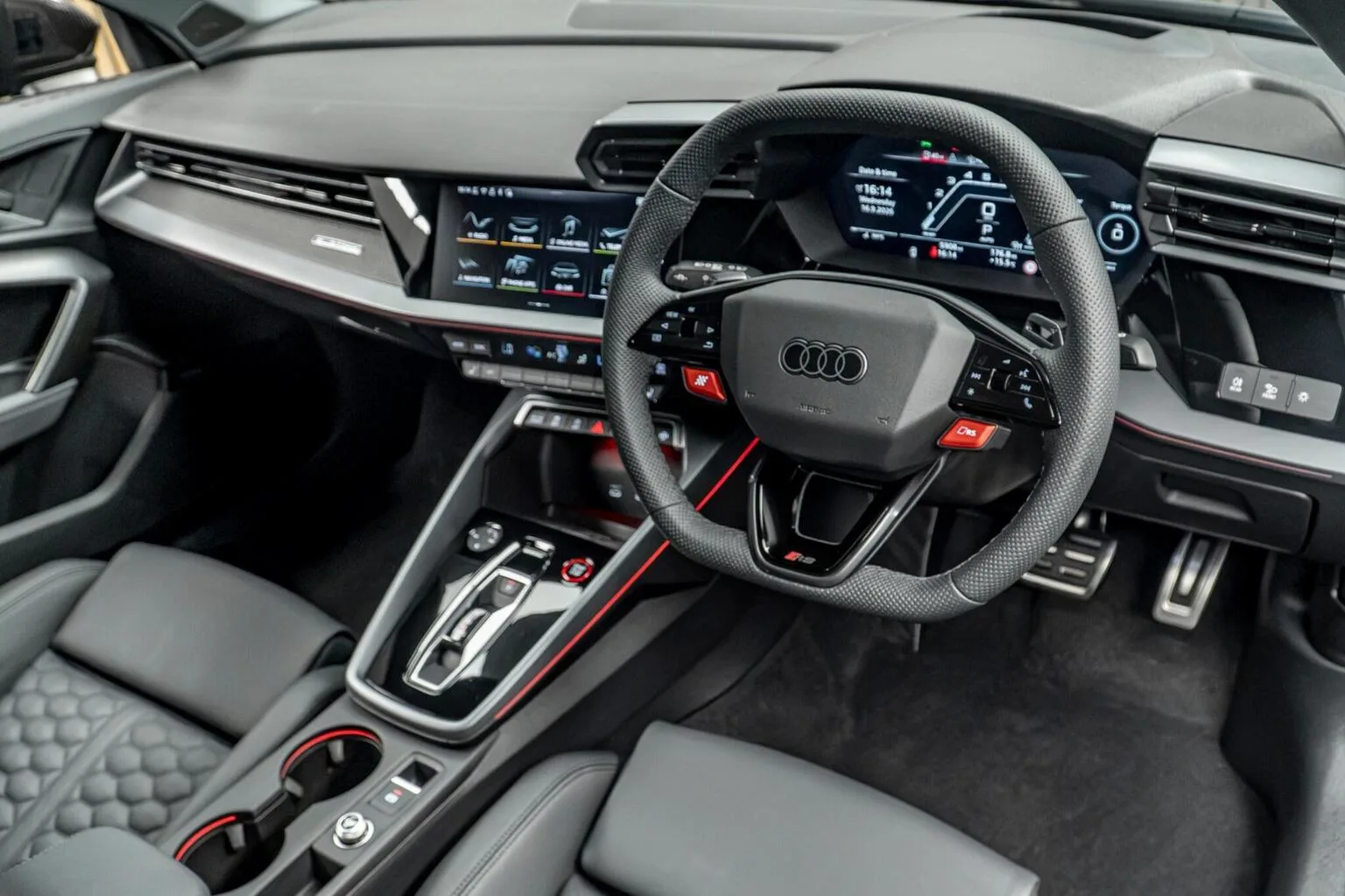2026 Audi RS3 Sedan Carbon Vorsprung, 22/30