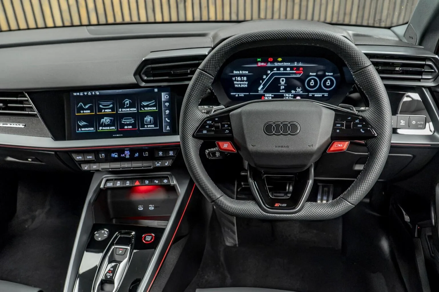 2026 Audi RS3 Sedan Carbon Vorsprung, 25/30