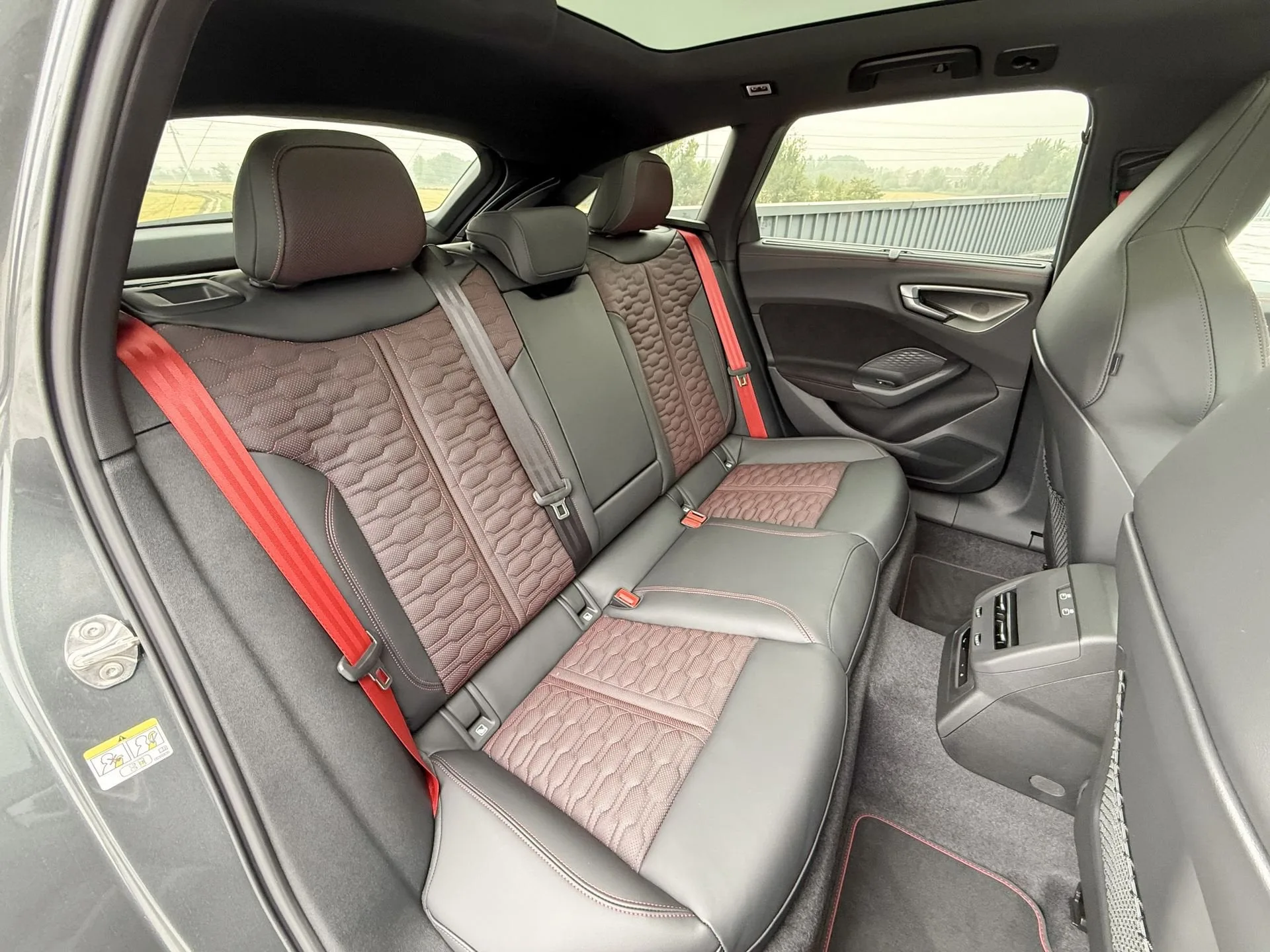 2026 Audi RS5 Avant, 18/21