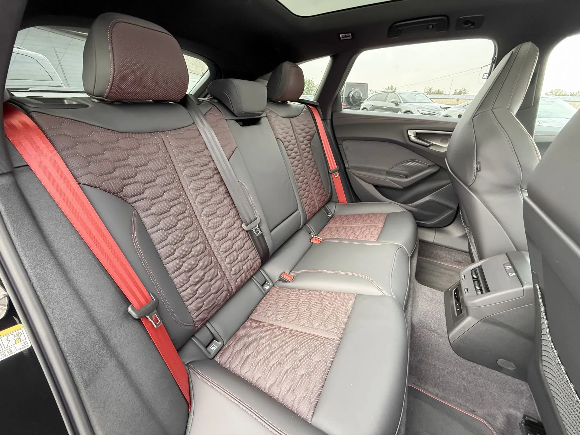 2026 Audi RS5 Avant, 17/21