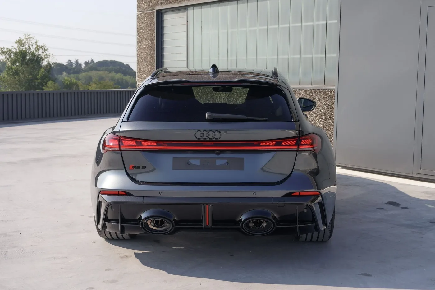 2026 Audi RS5 Avant e-hybrid, quattro offered by a supercar dealer in Zibido San Giacomo, Italy, photo 4 of 23