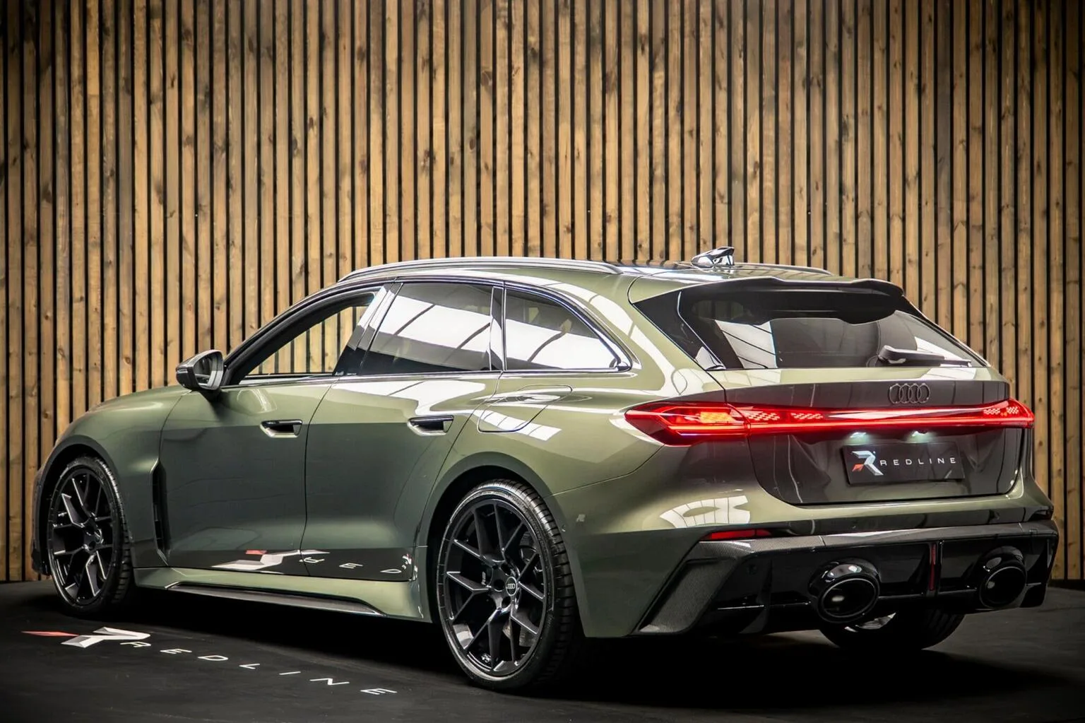 2026 Audi RS5 Avant Performance Vorsprung, 3/30