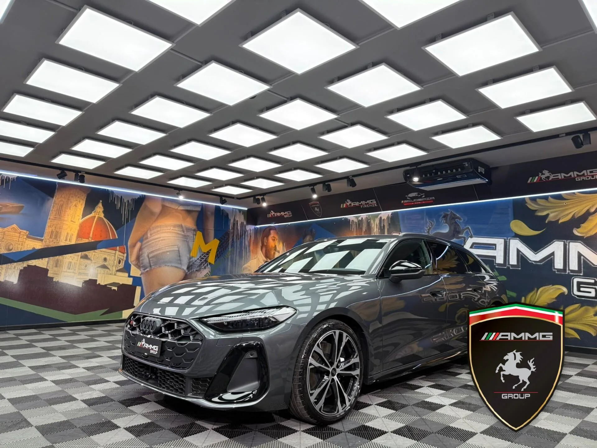 2026 Audi S5 Avant angeboten von einem Fachhändler in Calenzano, Italien, Hauptfoto
