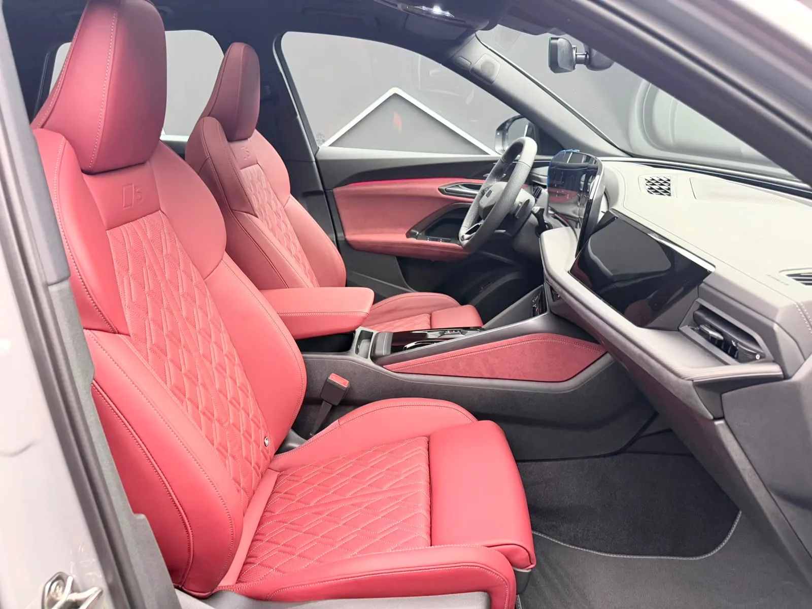 2026 Audi SQ5 Sportback, 15/30