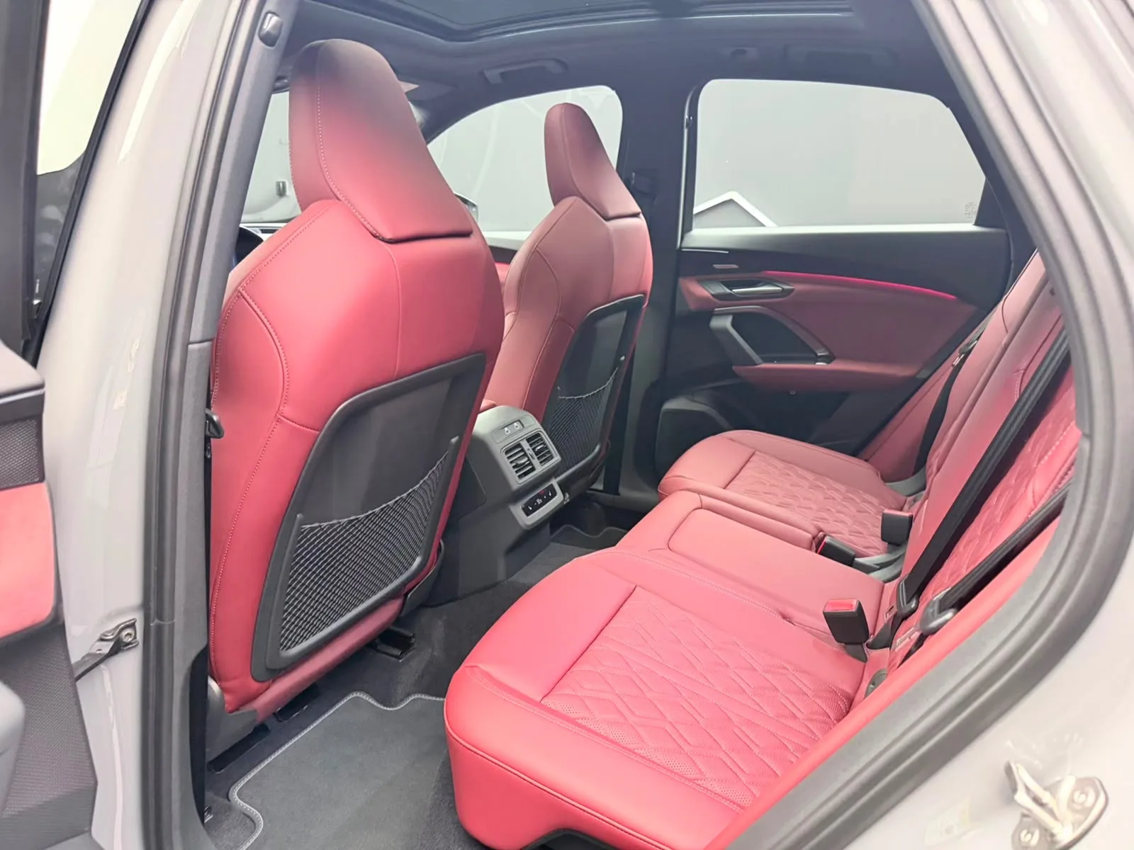 2026 Audi SQ5 Sportback, 18/30
