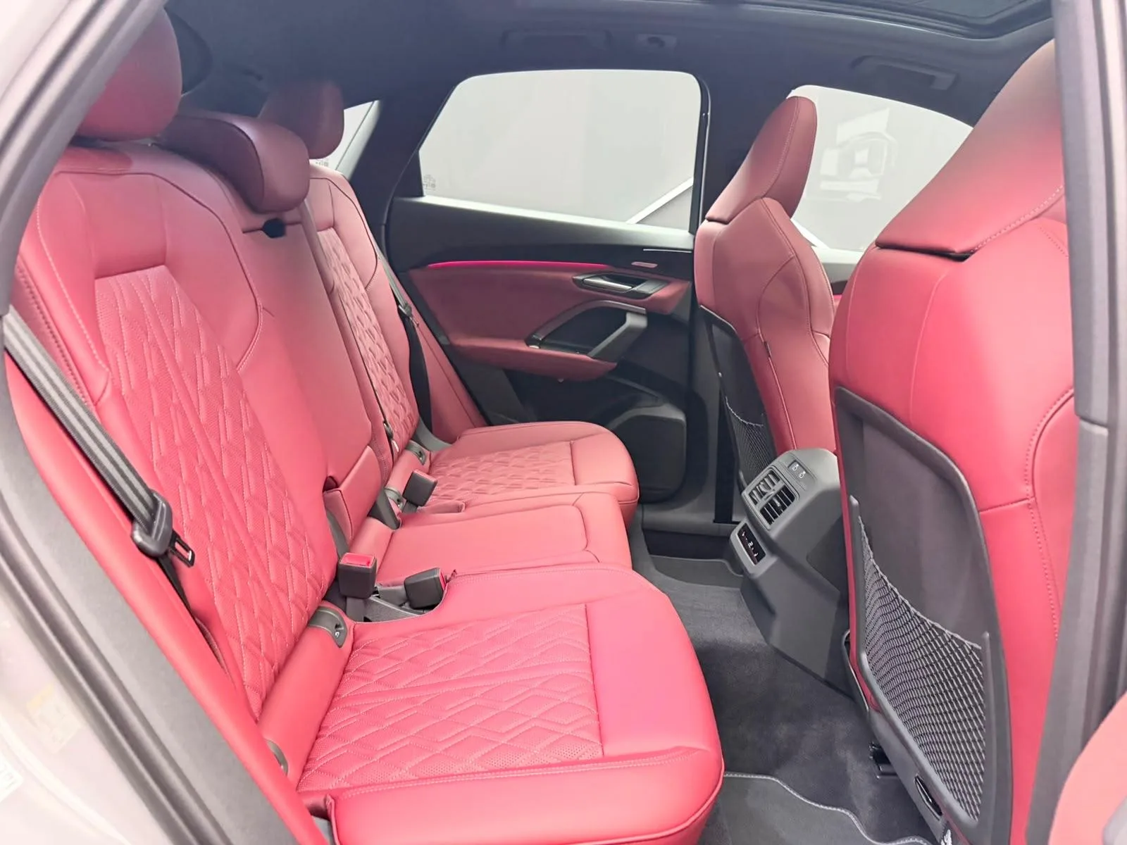 2026 Audi SQ5 Sportback, 20/30