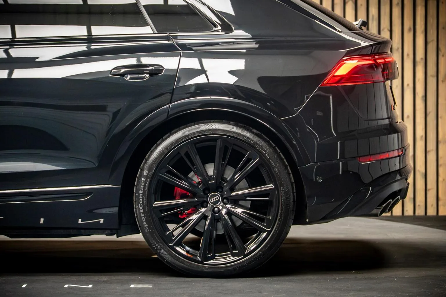2026 Audi SQ8 Black Edition, 17/30