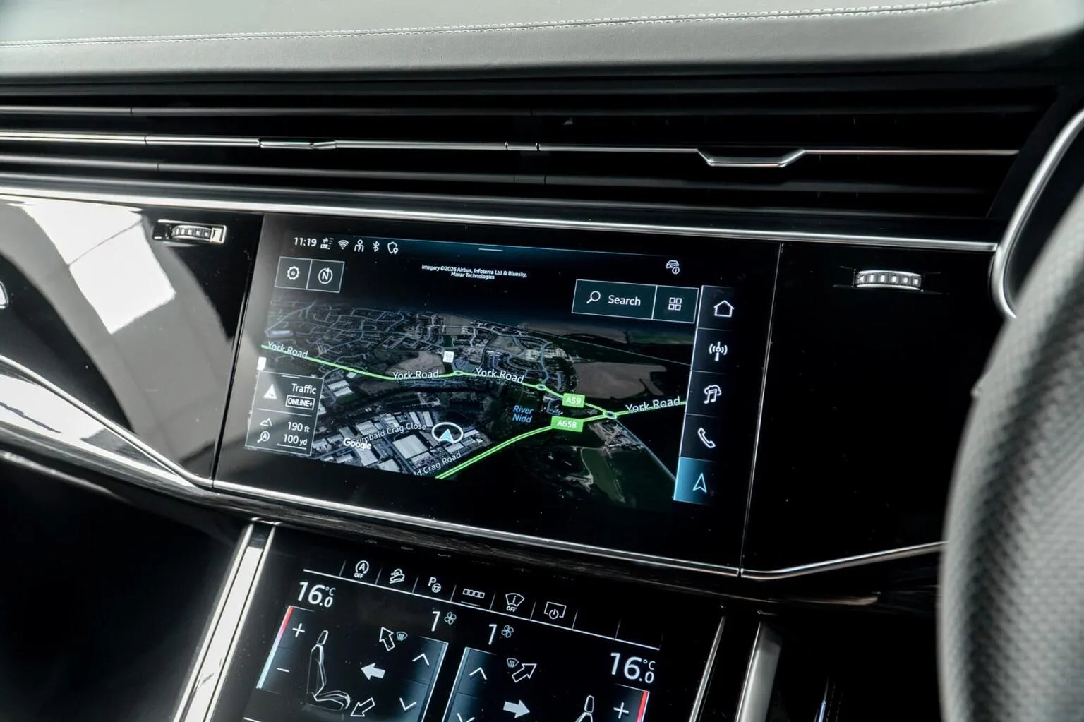 2026 Audi SQ8 Black Edition, 23/30