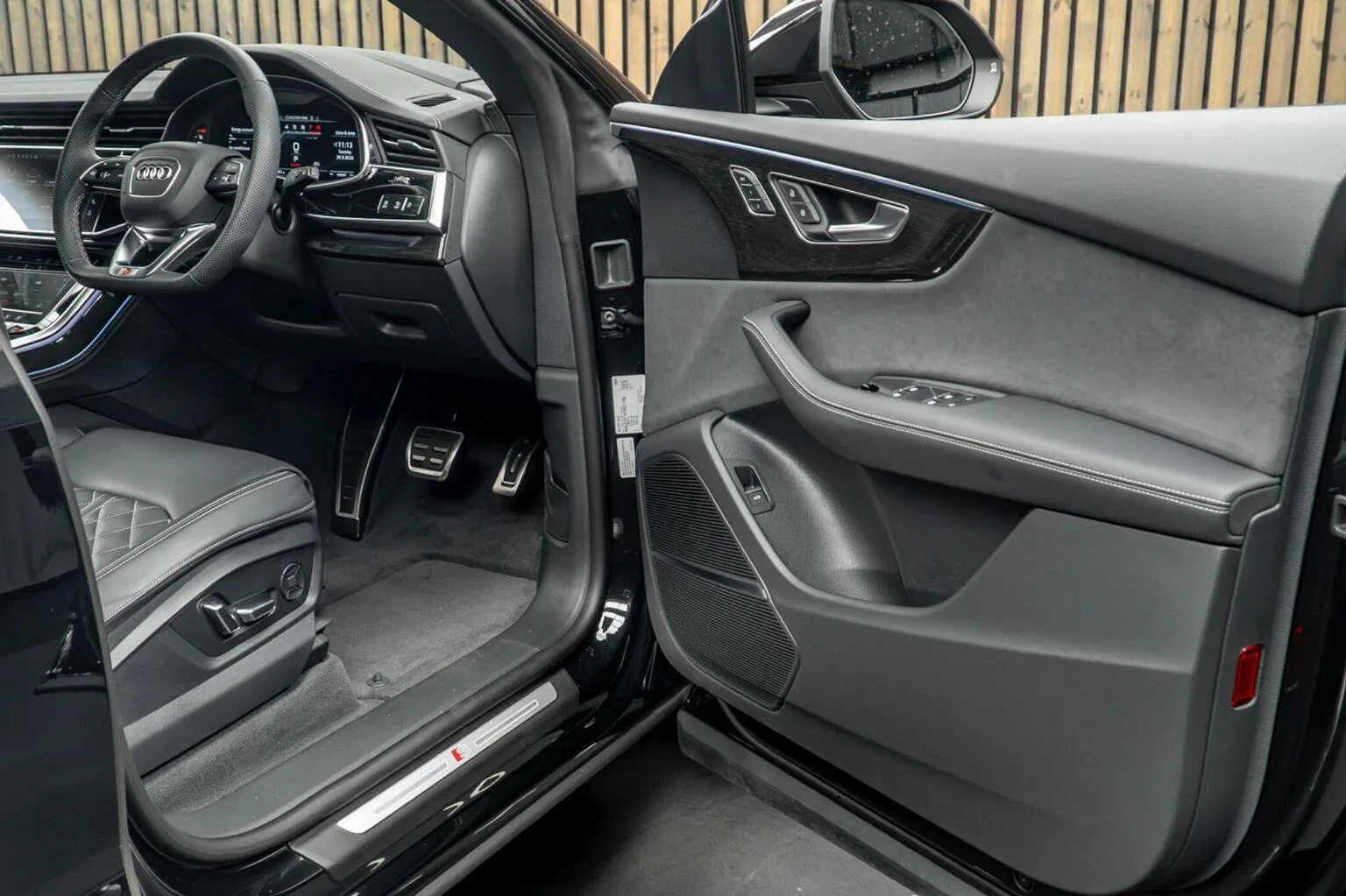 2026 Audi SQ8 Black Edition, 30/30