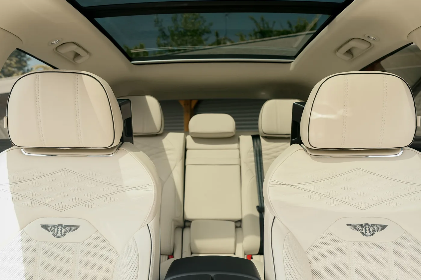 2026 Bentley Bentayga offered by a franchised dealer group in Ripley, United Kingdom, photo 10 of 25