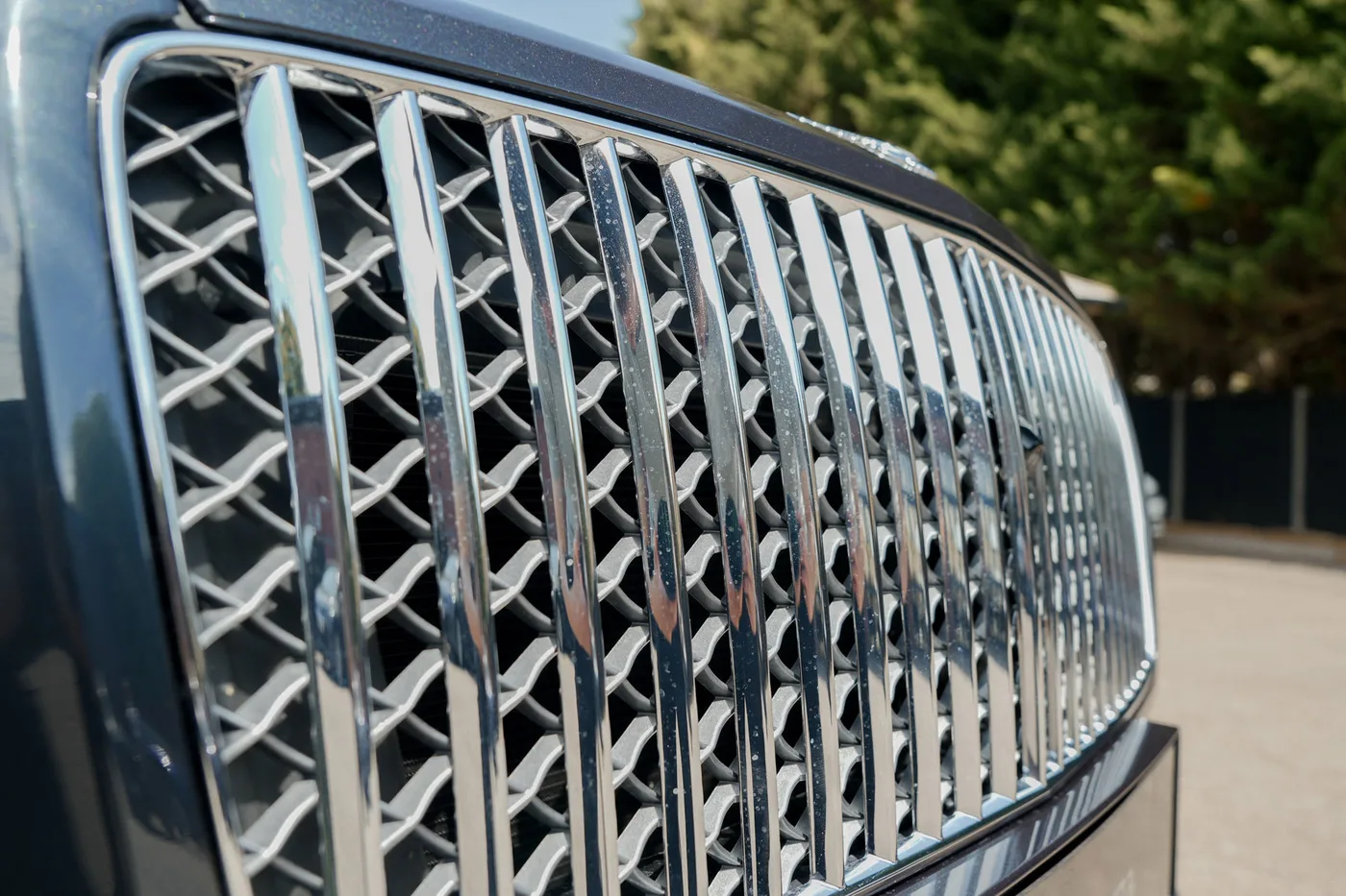 2026 Bentley Bentayga offered by a franchised dealer group in Ripley, United Kingdom, photo 25 of 25