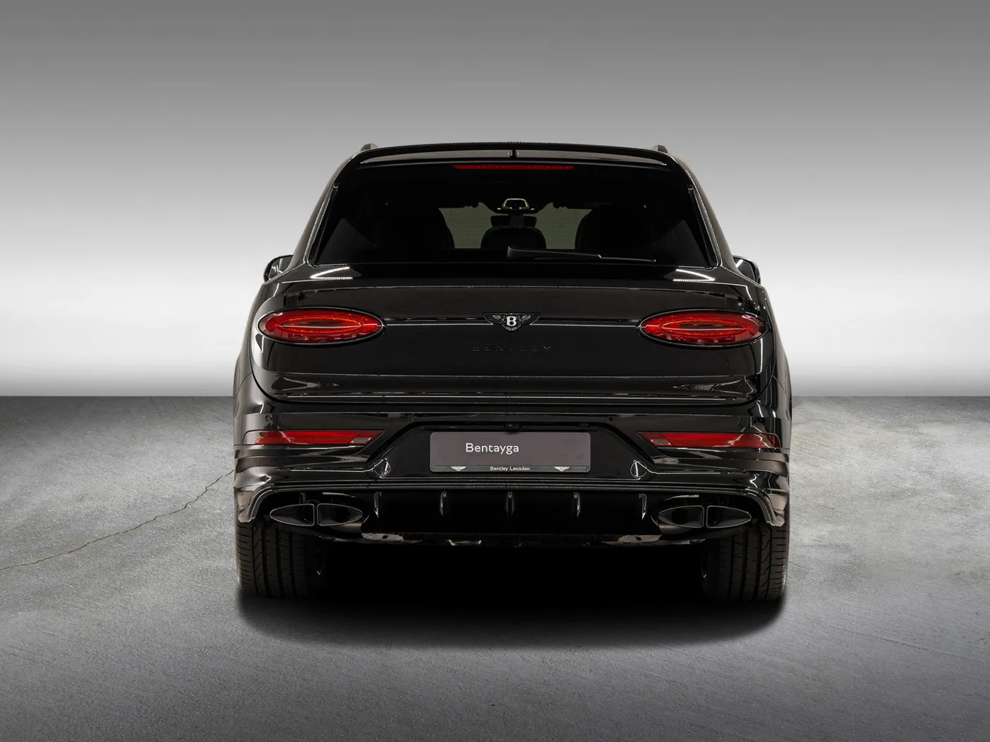 2026 Bentley Bentayga Azure Hybrid proposée par un concessionnaire agréé Bentley à Leusden, Pays-Bas, photo 5 sur 25