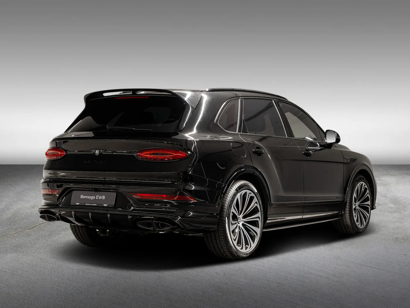 2026 Bentley Bentayga Azure Hybrid proposée par un concessionnaire agréé Bentley à Leusden, Pays-Bas, photo 7 sur 25