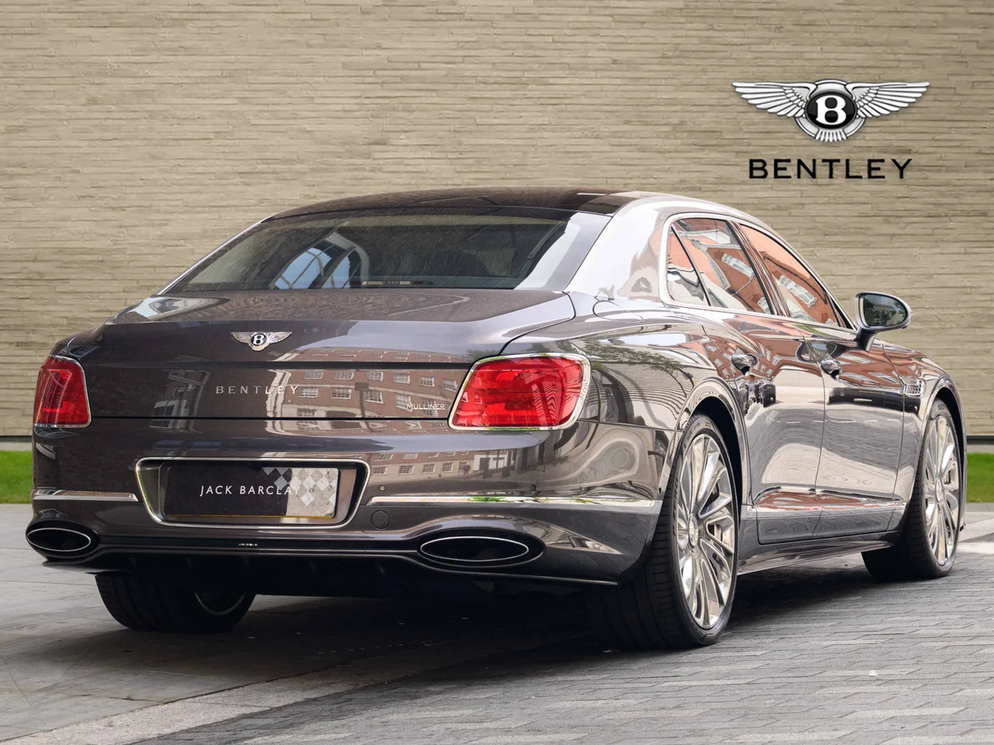 2026 Bentley Bentayga Mulliner angeboten von einer Vertragshändlergruppe in London, Vereinigtes Königreich, Foto 3 von 25