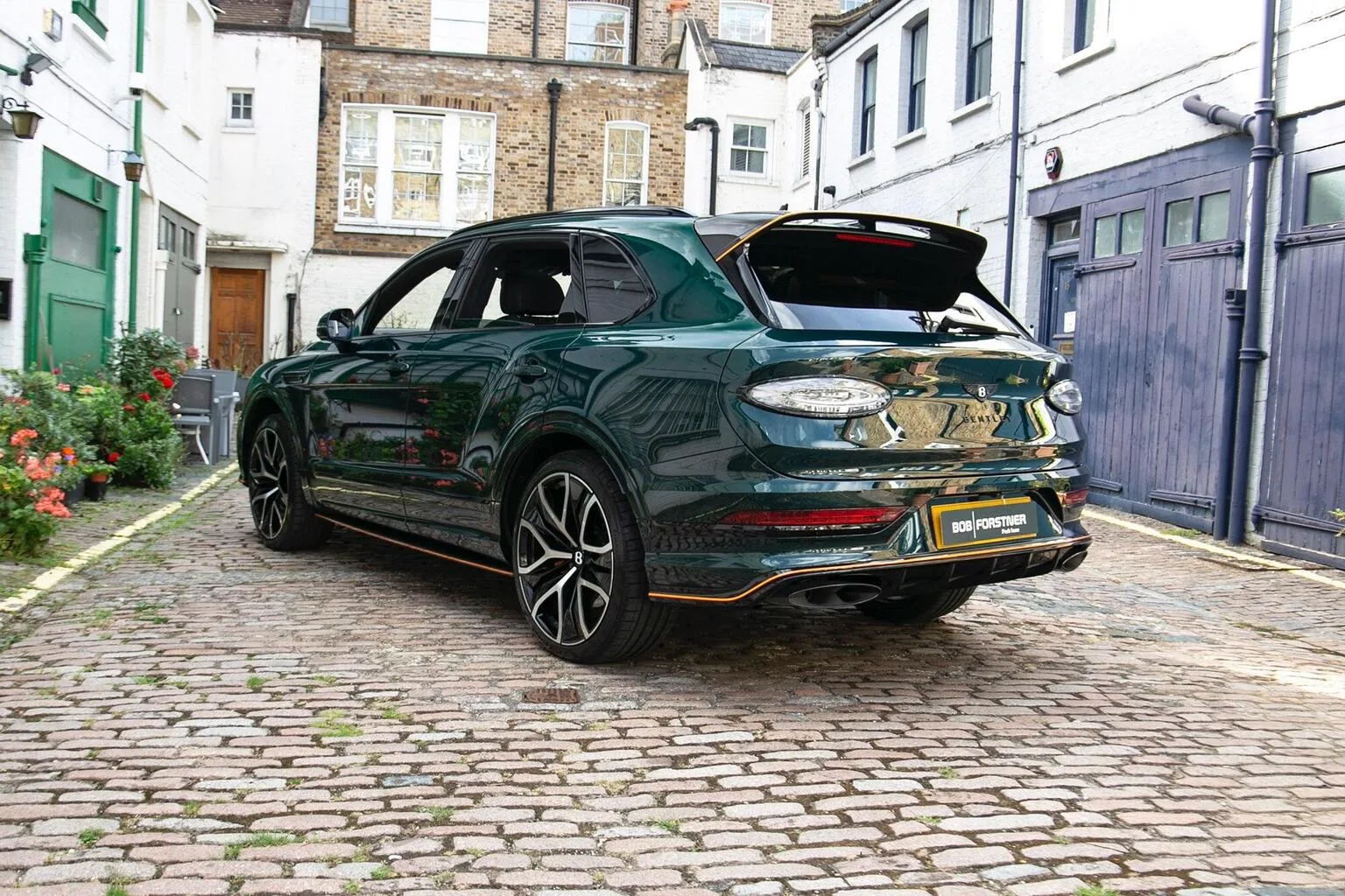 2026 Bentley Bentayga Speed V8, 4/30