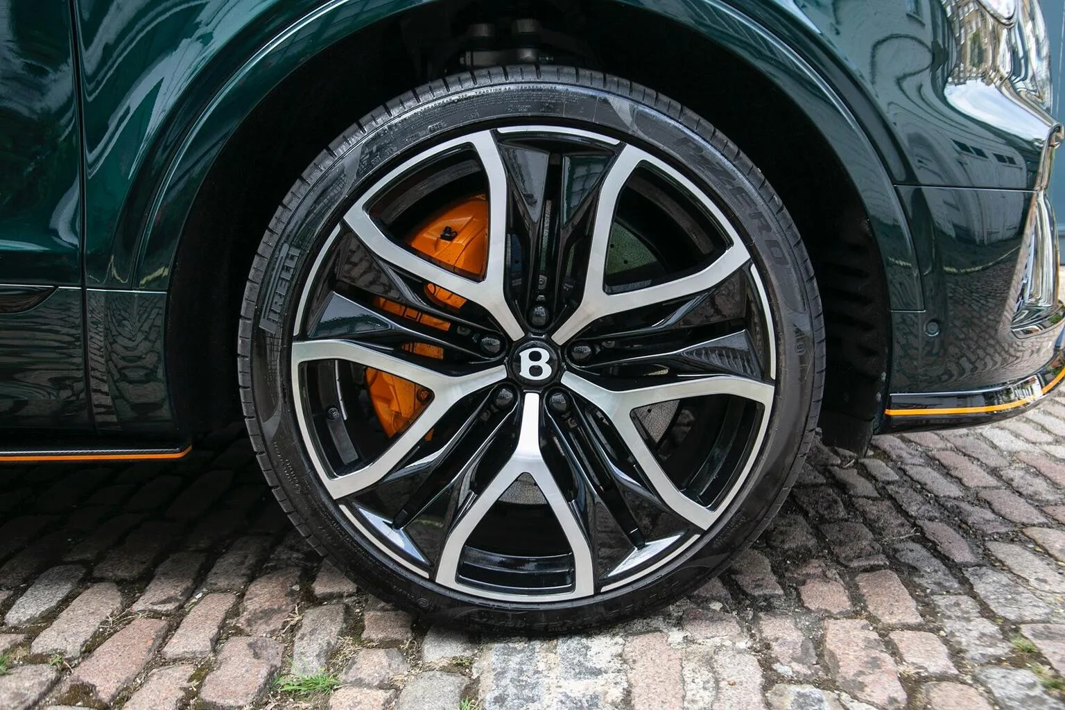 2026 Bentley Bentayga Speed V8, 27/30