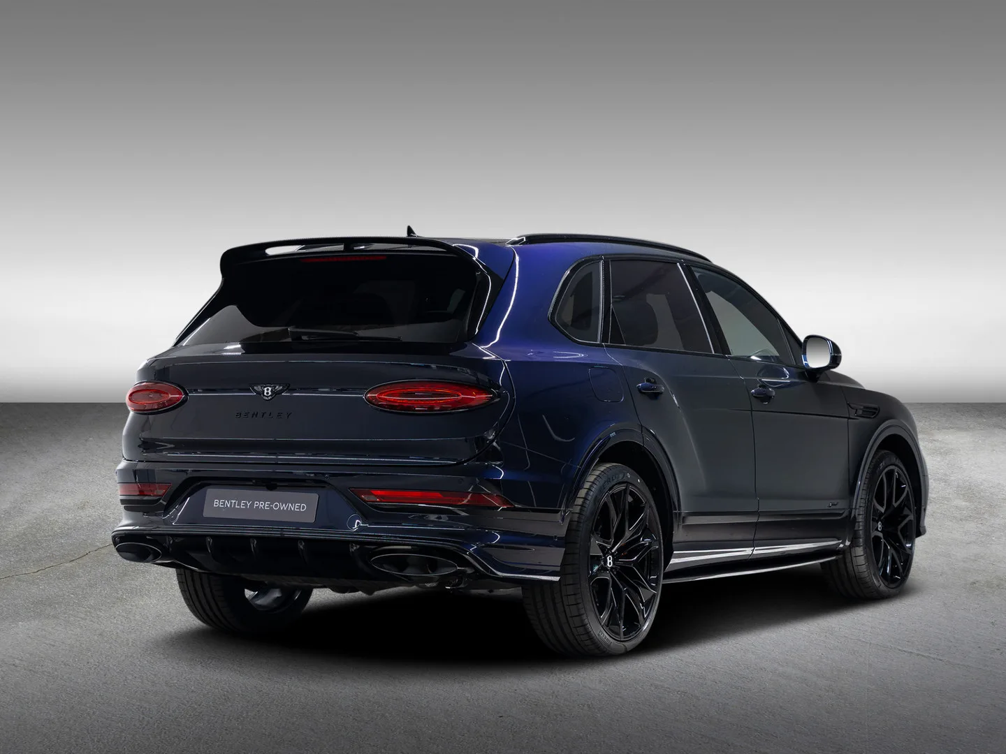 2026 Bentley Bentayga Speed V8, 7/30