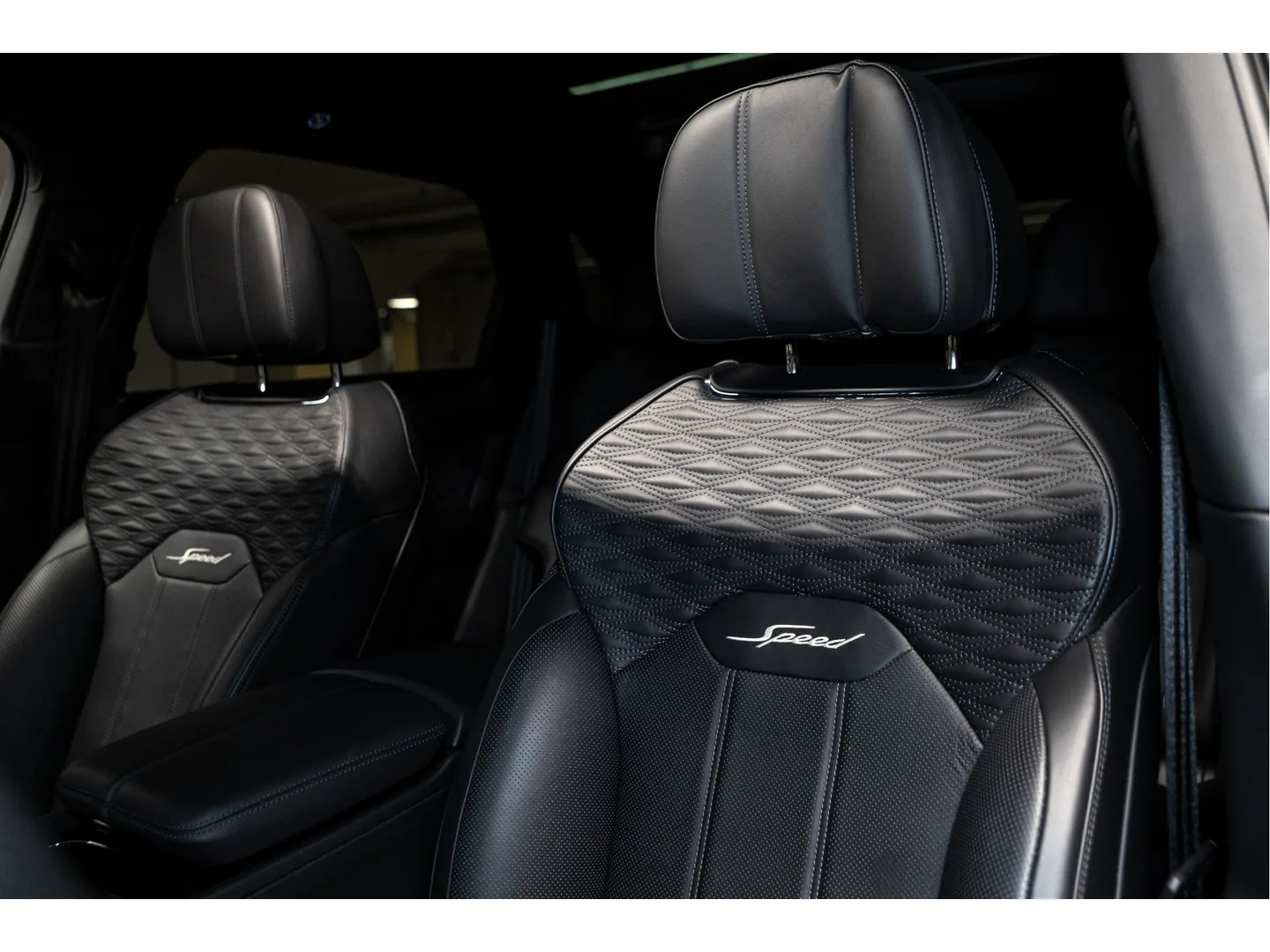 2026 Bentley Bentayga Speed V8, 21/30
