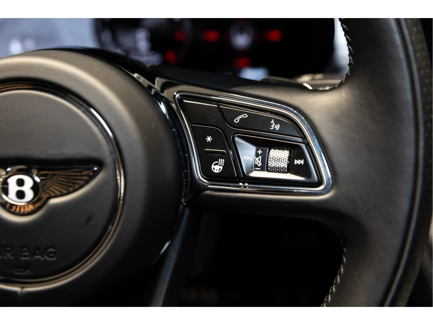 2026 Bentley Bentayga Speed V8, 24/30