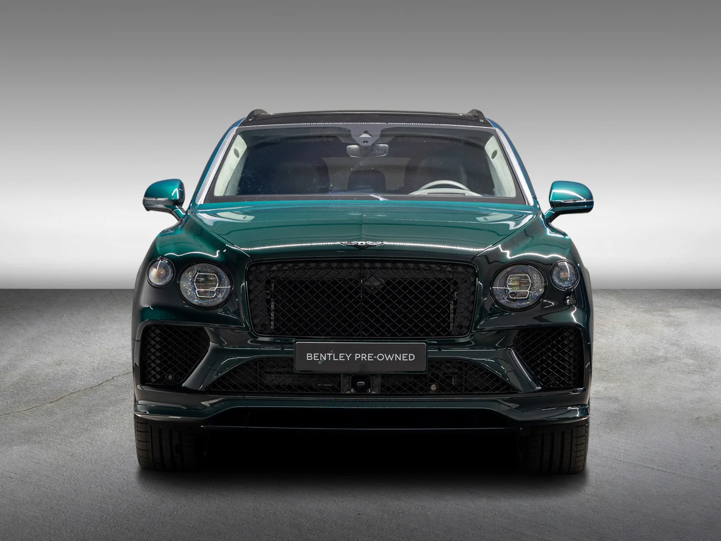 2026 Bentley Bentayga Speed V8, 2/30