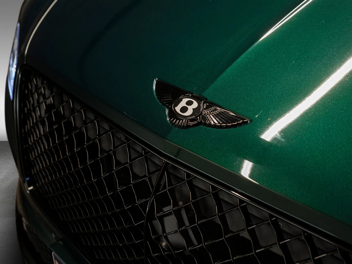 2026 Bentley Bentayga Speed V8, 10/30