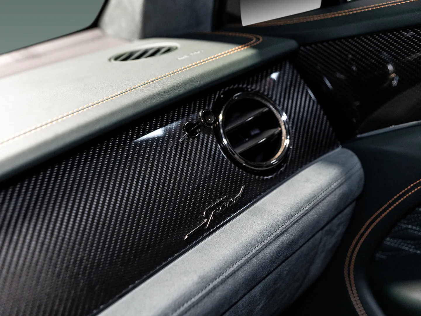 2026 Bentley Bentayga Speed V8, 17/30