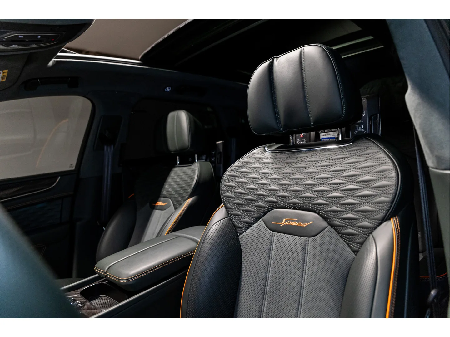 2026 Bentley Bentayga Speed V8, 22/30