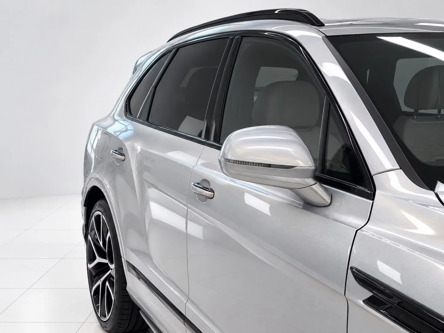 2026 Bentley Bentayga Speed, 17/30