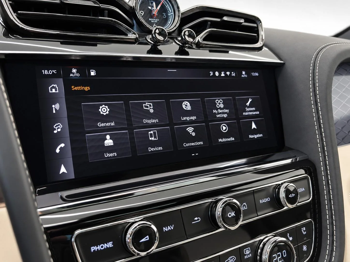 2026 Bentley Bentayga Speed, 25/30
