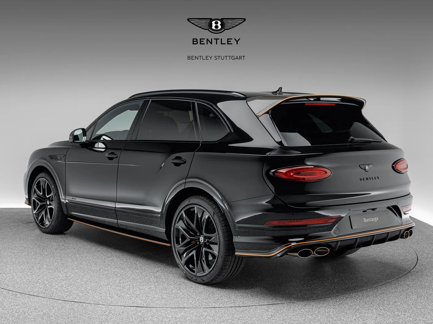2026 Bentley Bentayga Speed offered by a specialist dealer in Böblingen, Germany, photo 4 of 15