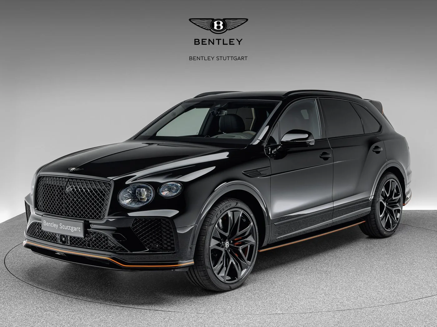 2026 Bentley Bentayga Speed offered by a specialist dealer in Böblingen, Germany, photo 6 of 15