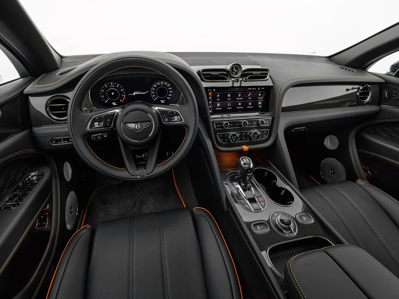 2026 Bentley Bentayga Speed offered by a specialist dealer in Böblingen, Germany, photo 13 of 15
