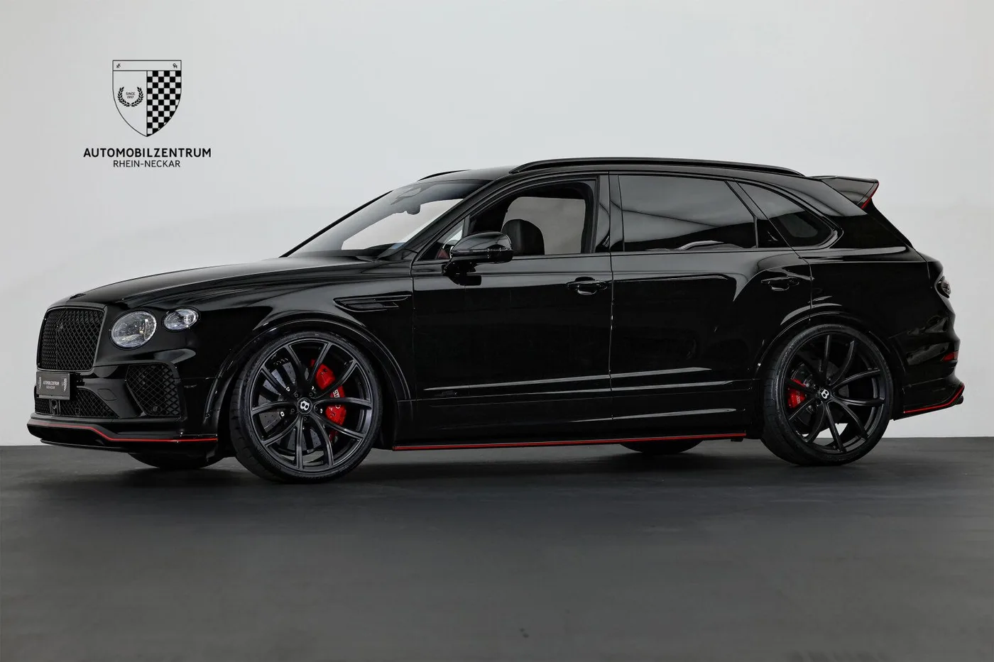 2026 Bentley Bentayga Speed Mulliner angeboten von einem Supersportwagenhändler in Viernheim, Deutschland, Foto 3 von 25