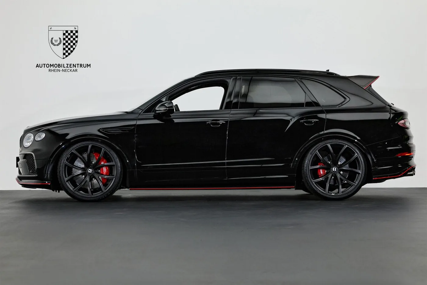2026 Bentley Bentayga Speed Mulliner angeboten von einem Supersportwagenhändler in Viernheim, Deutschland, Foto 4 von 25