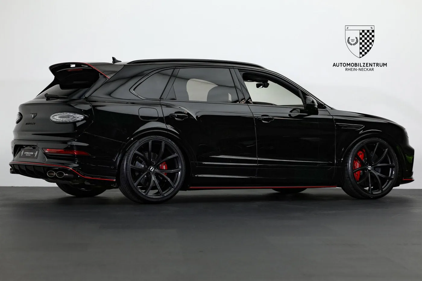 2026 Bentley Bentayga Speed Mulliner angeboten von einem Supersportwagenhändler in Viernheim, Deutschland, Foto 7 von 25