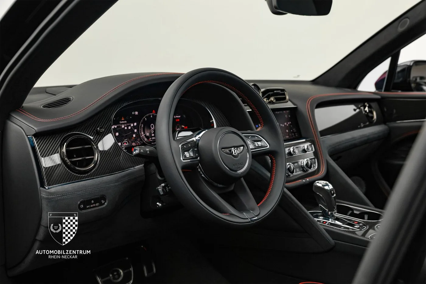 2026 Bentley Bentayga Speed Mulliner angeboten von einem Supersportwagenhändler in Viernheim, Deutschland, Foto 24 von 25