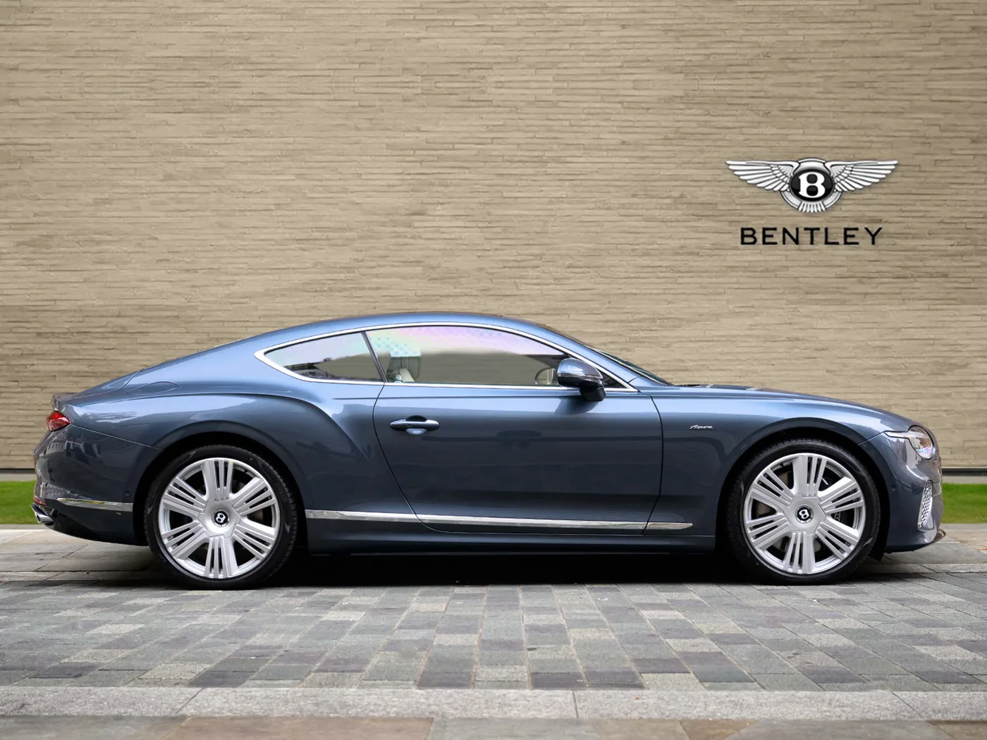 2026 Bentley Continental GT Azure angeboten von einer Vertragshändlergruppe in London, Vereinigtes Königreich, Foto 5 von 25