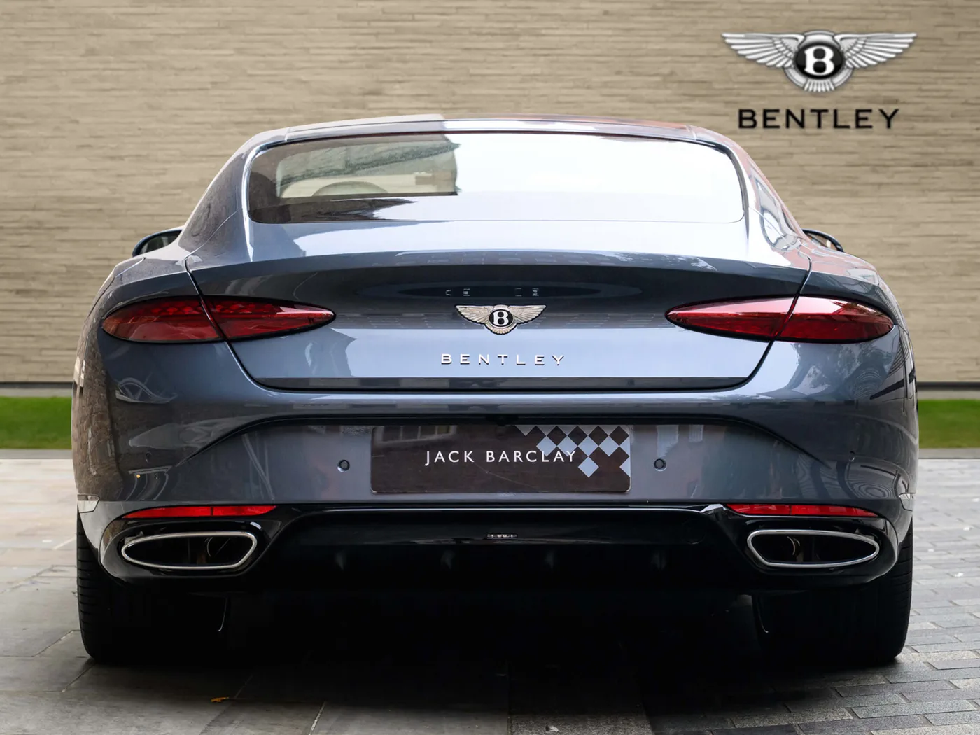 2026 Bentley Continental GT Azure angeboten von einer Vertragshändlergruppe in London, Vereinigtes Königreich, Foto 10 von 25
