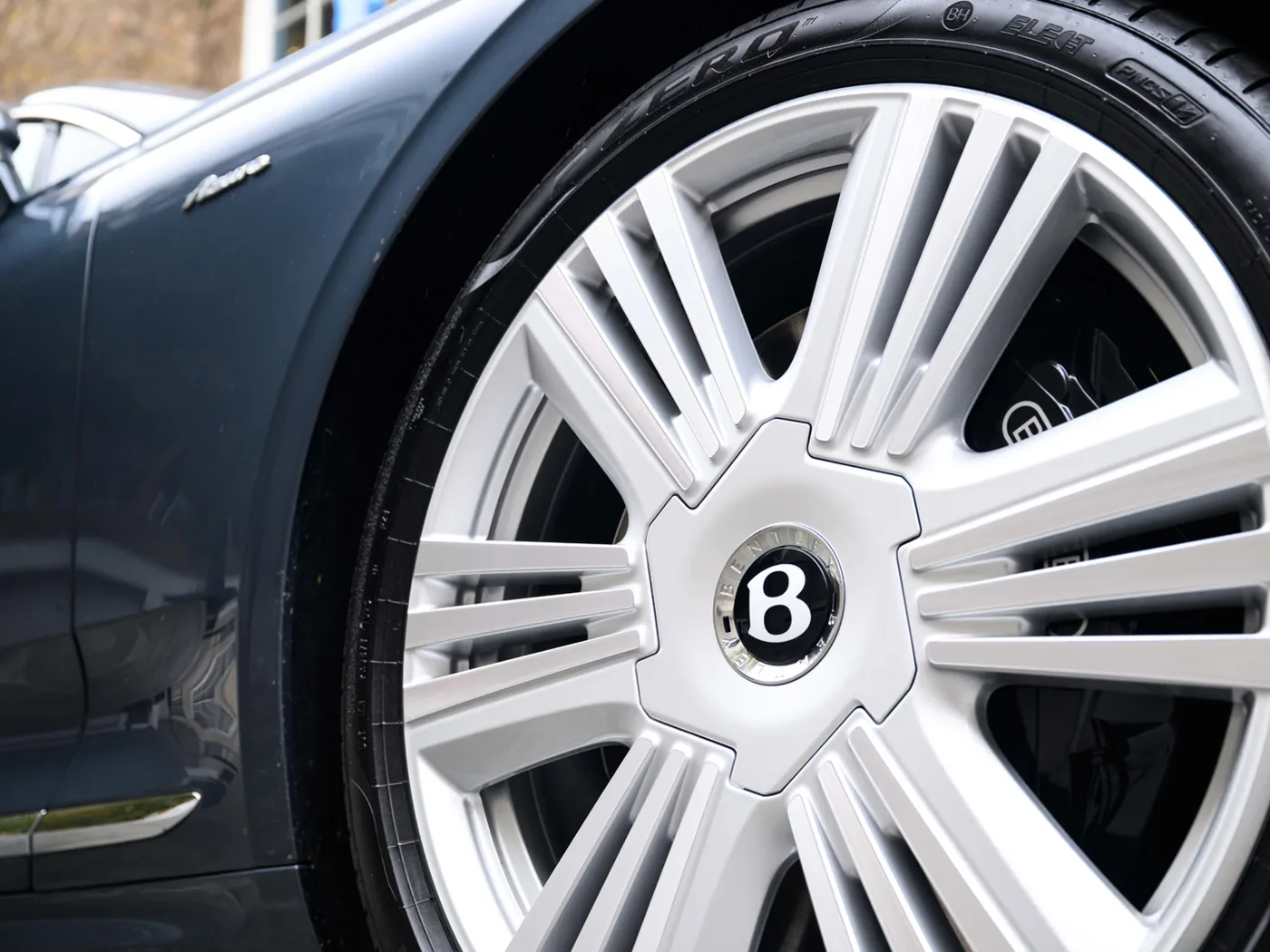 2026 Bentley Continental GT Azure angeboten von einer Vertragshändlergruppe in London, Vereinigtes Königreich, Foto 16 von 25