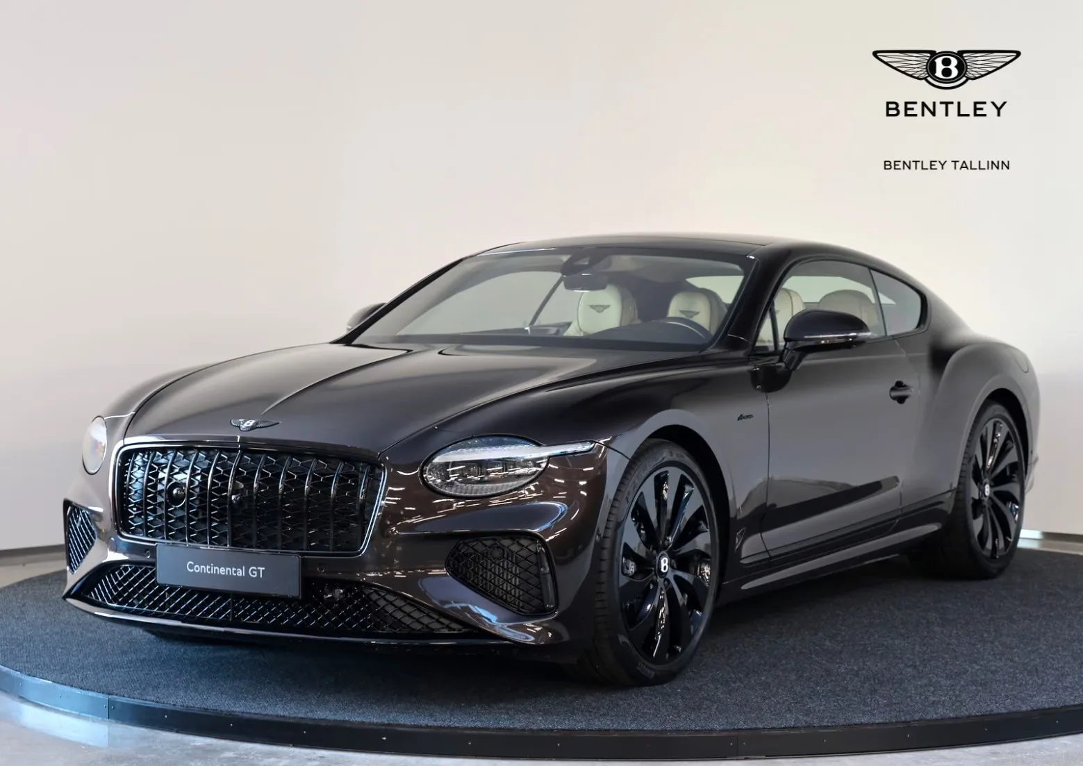 2026 Bentley Continental GT Azure angeboten von einem Fachhändler in Tallinn, Estland, Hauptfoto
