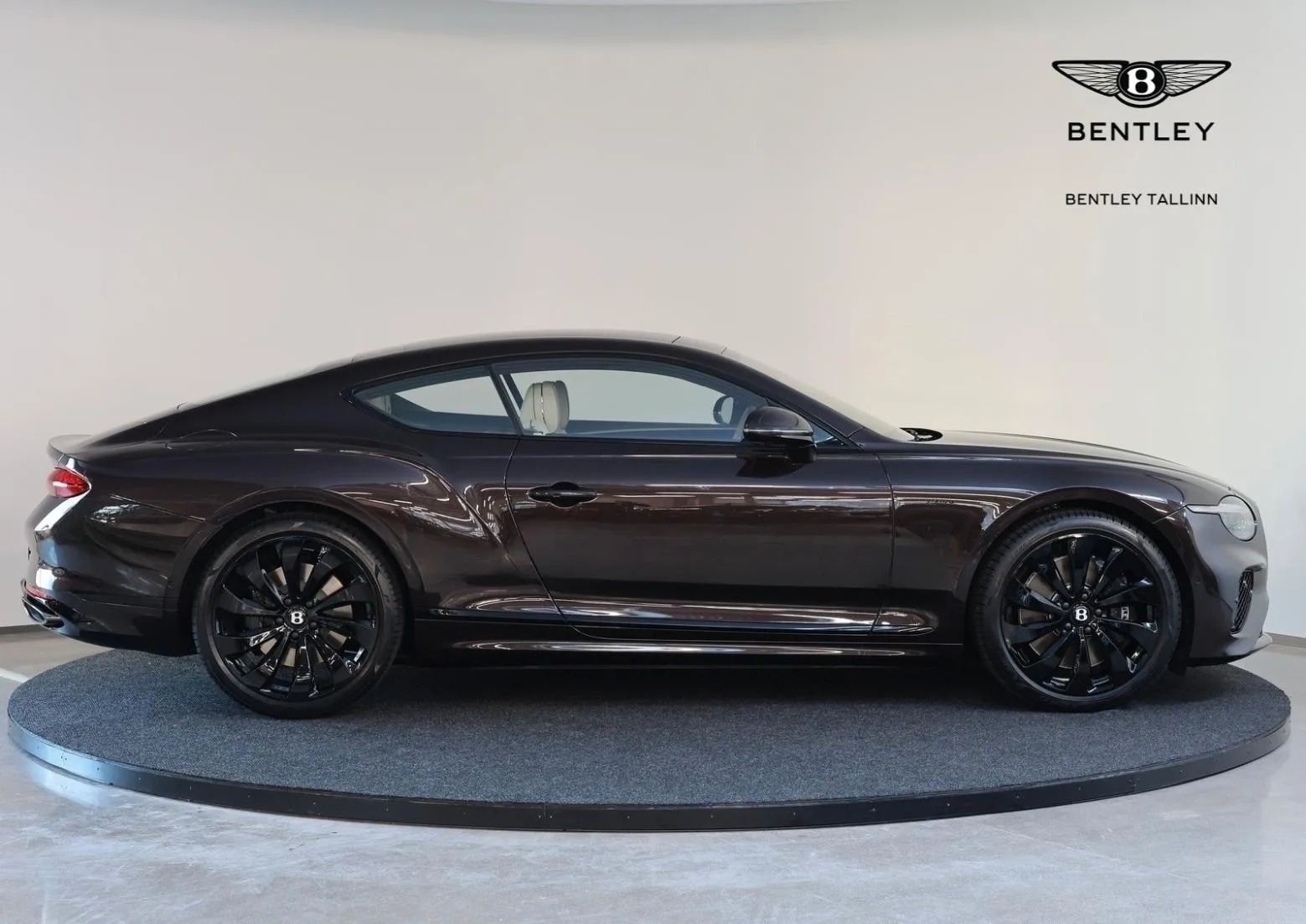 2026 Bentley Continental GT Azure, 20/21