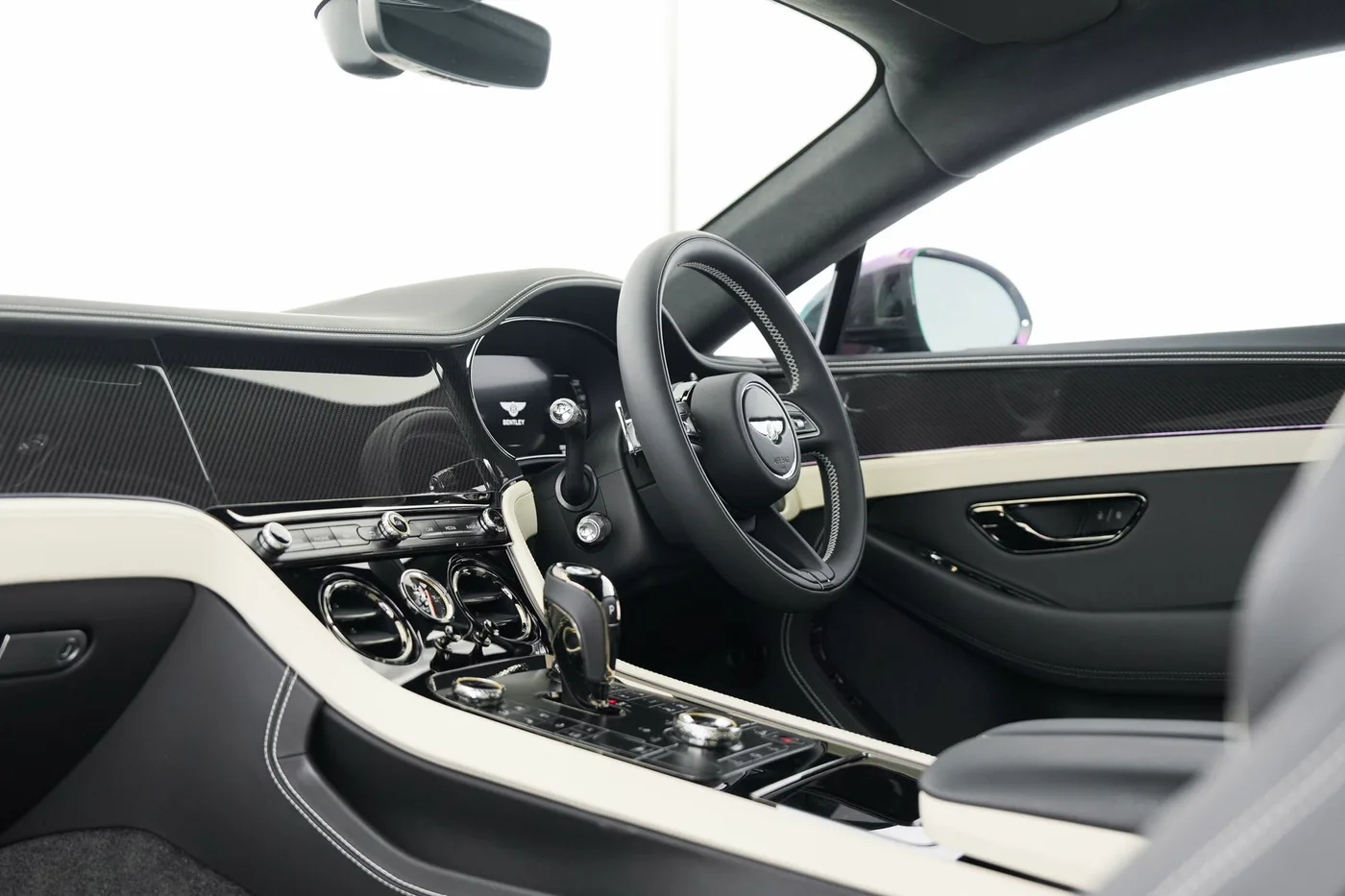 2026 Bentley Continental GT proposée par un groupe de concessions agréées à Hatfield, Royaume-Uni, photo 23 sur 25