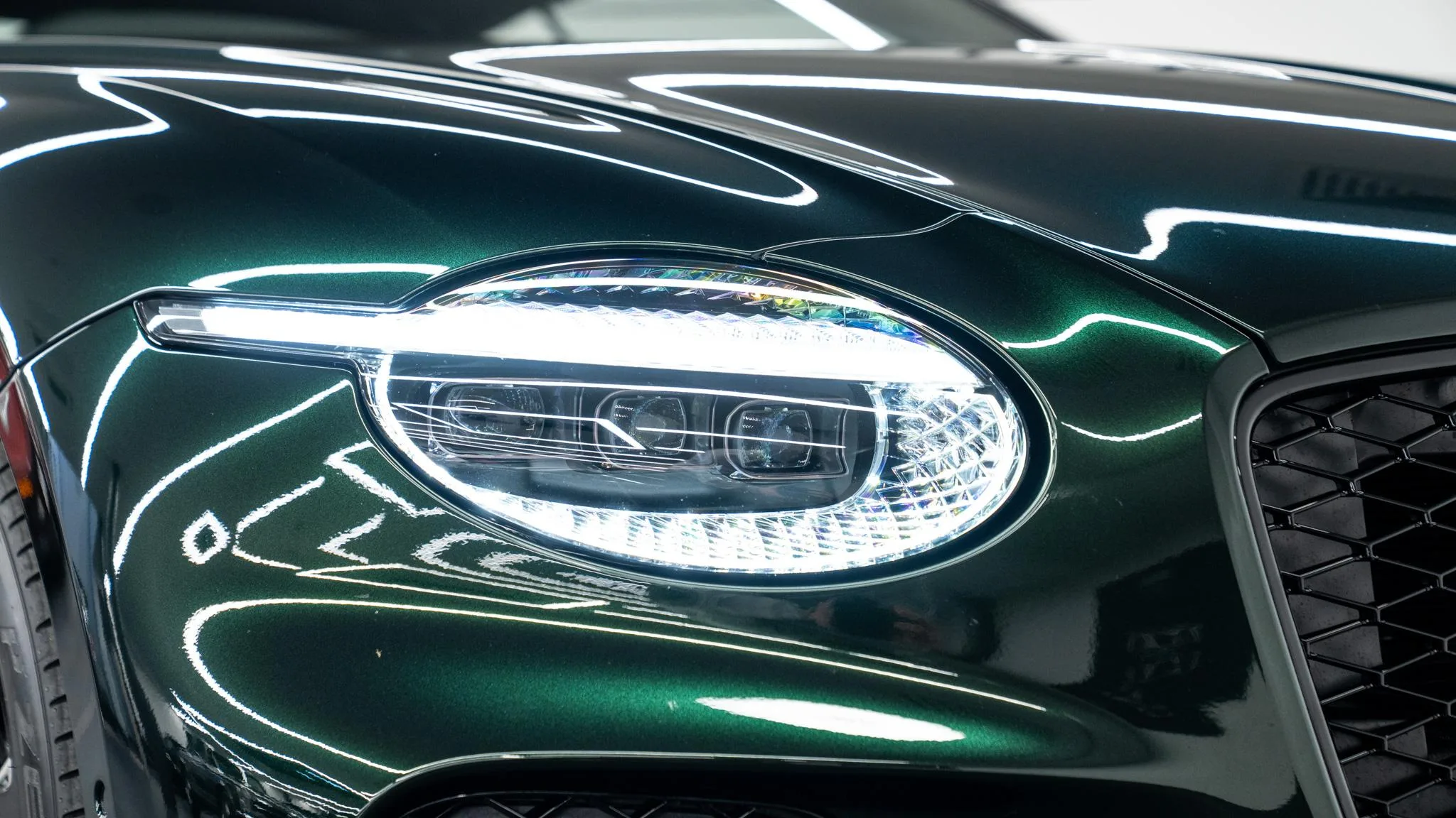 2026 Bentley Continental GT V8 High Performance Hybrid, 12/30