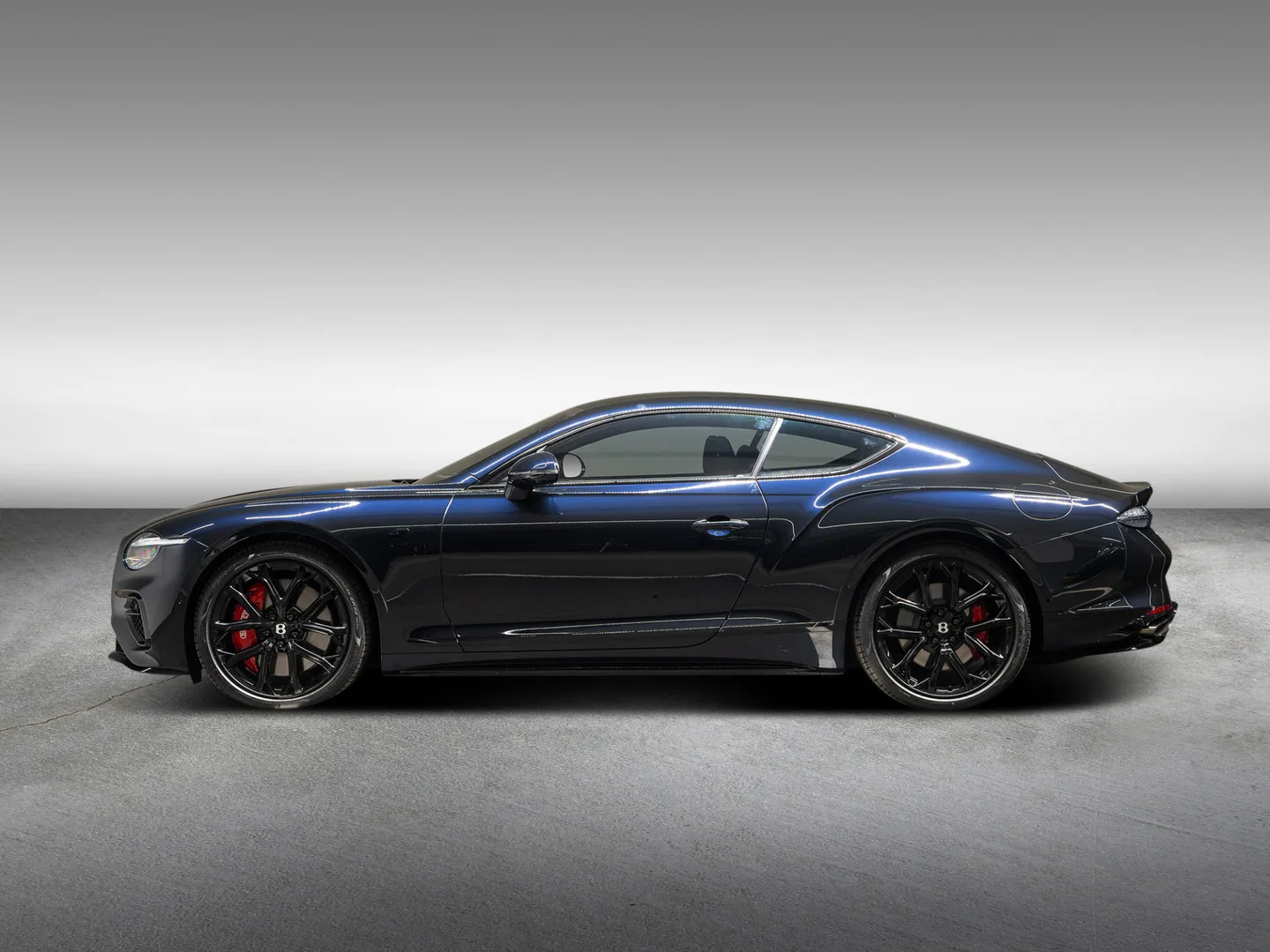 2026 Bentley Continental GT S V8 Hybrid, 4/30