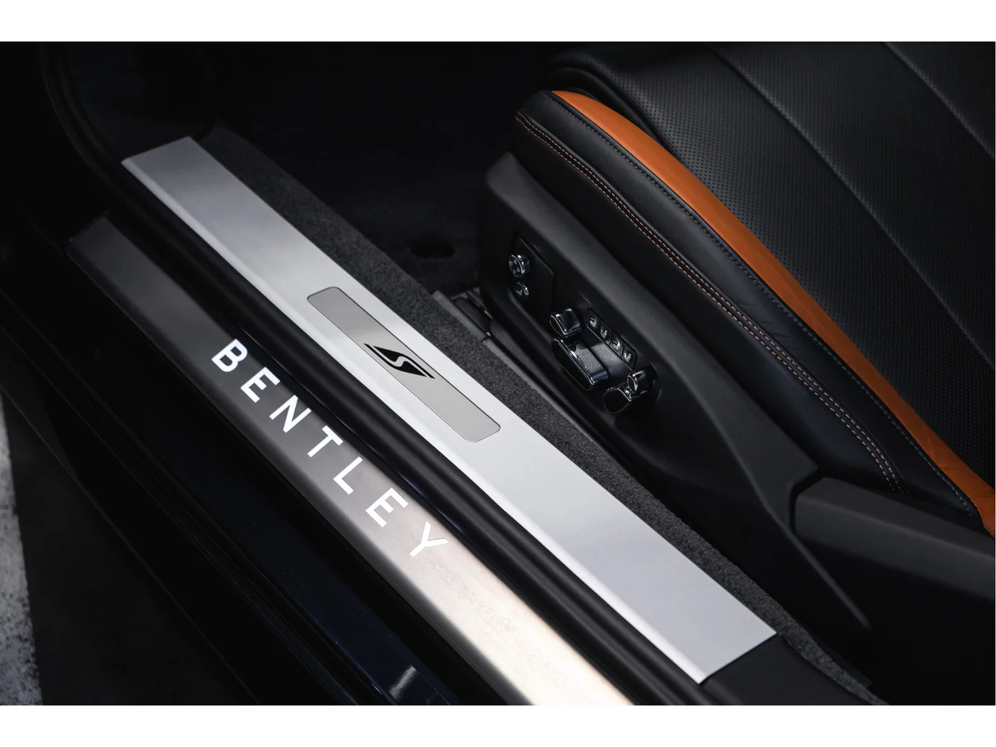2026 Bentley Continental GT S V8 Hybrid, 13/30