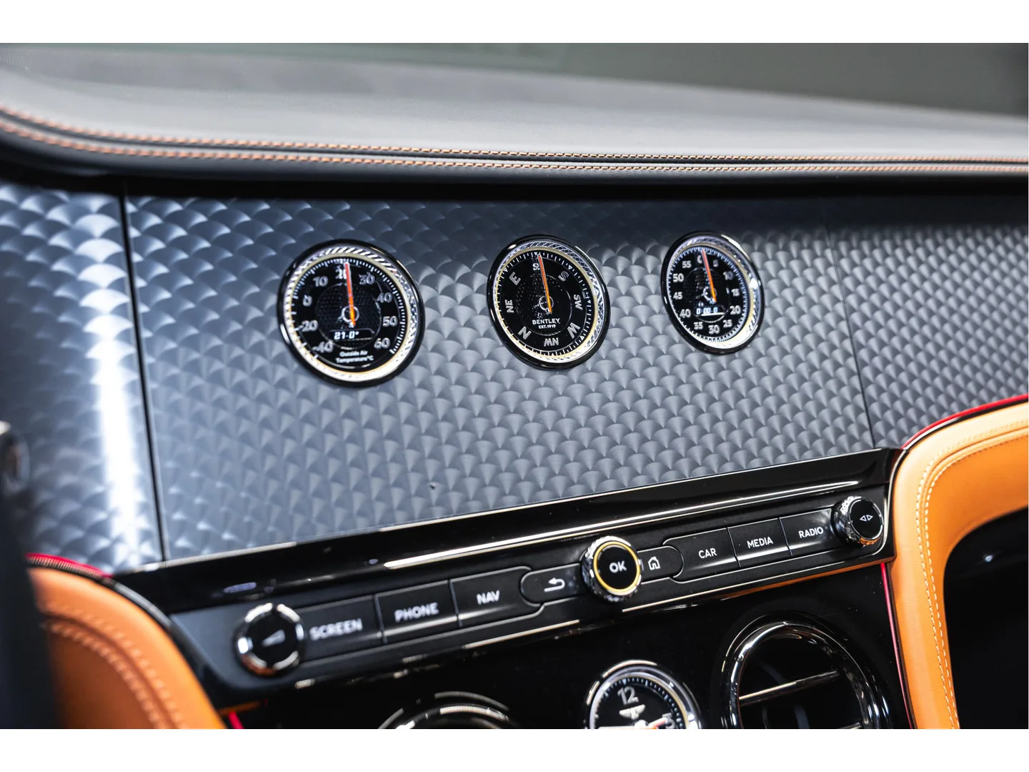 2026 Bentley Continental GT S V8 Hybrid, 25/30