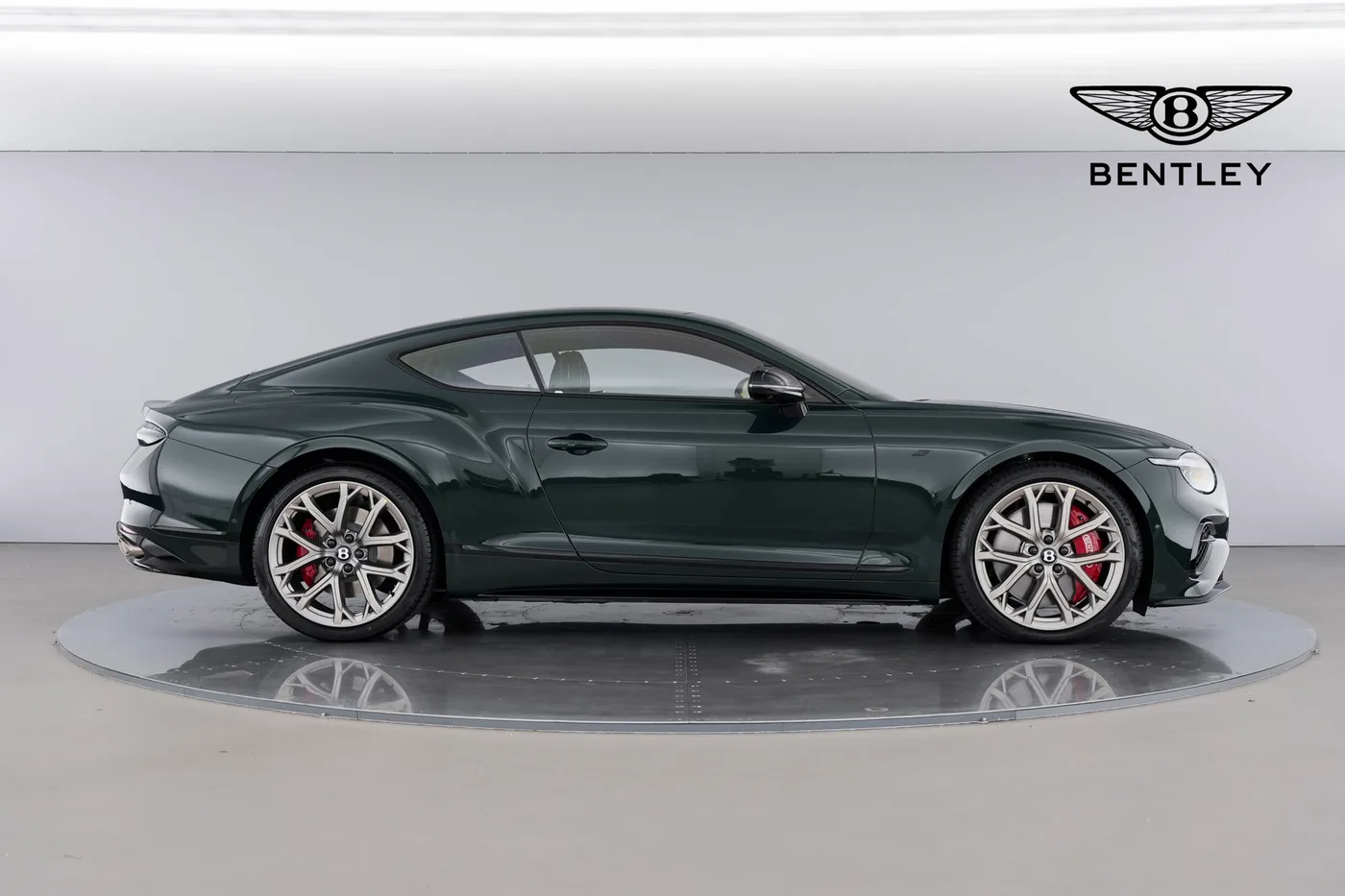 2026 Bentley Continental GT S angeboten von einer Vertragshändlergruppe in Hatfield, Vereinigtes Königreich, Foto 3 von 25